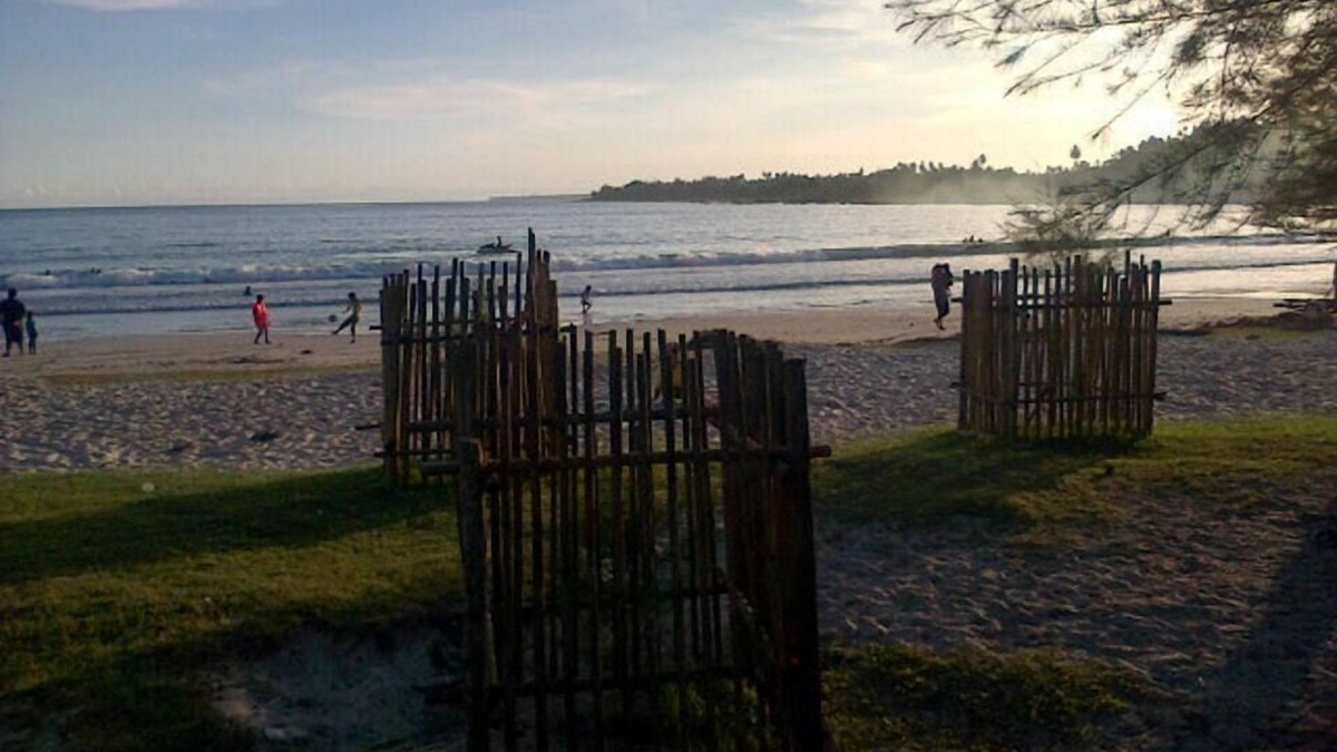 Sinabang Bed & Breakfast | Pondok Oma Surf Simeulue