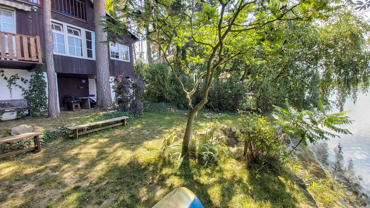 Holubovska Basta House | Pondside Retreat & Canoe by Interhome