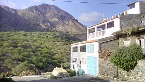 Tarrafal Apartment | ponta gato residence