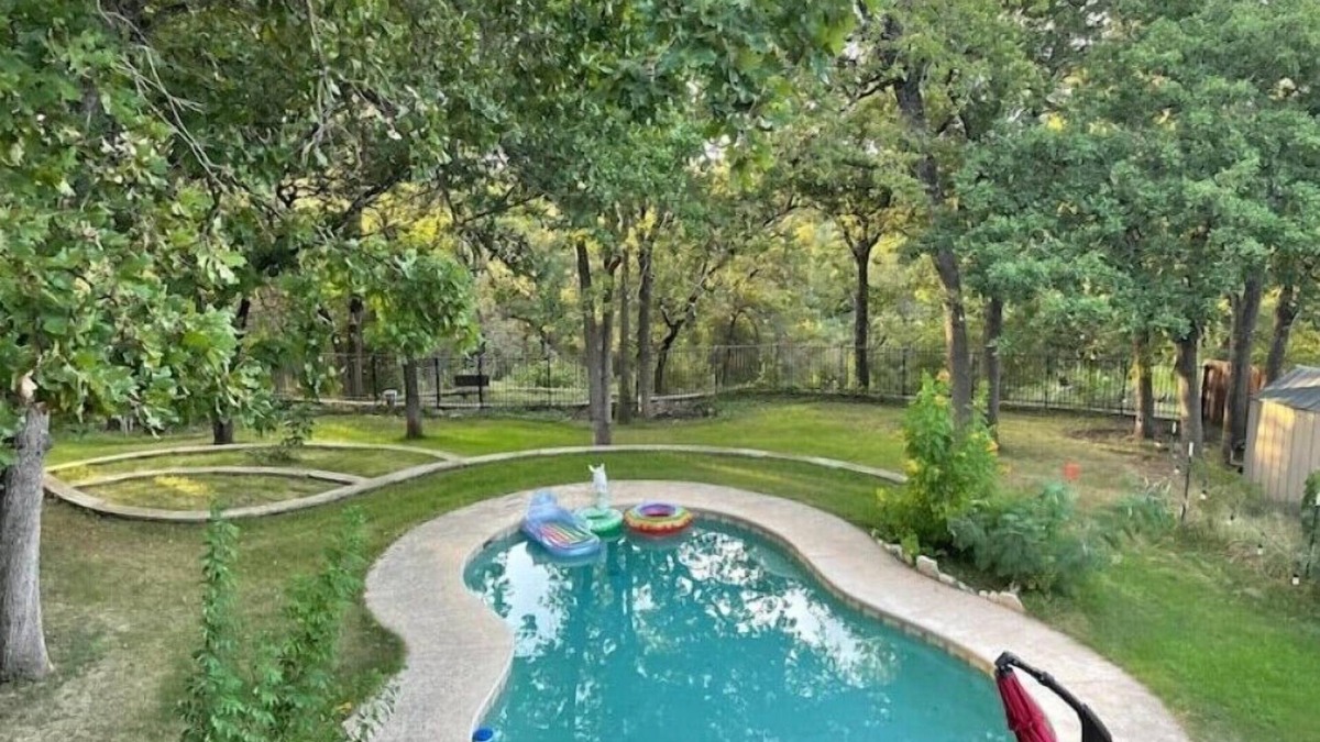 Manchaca House | Pool, 1 Acre, Cave, 5 Bedroom Oasis in S. Austin