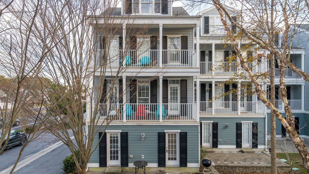 Dodds Addition House | Pool and 3.5 blocks to the beach. Rehoboth/Dewey House.