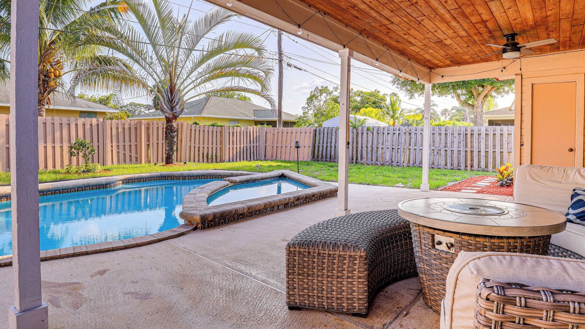 North River Shores House | Pool + Game Room: Family-Friendly Stuart Oasis!