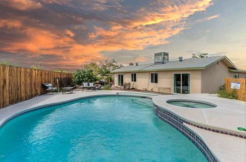 Spring Valley House | Pool & Hot Tub! Centrally Located, Less Than 3 Miles to The Strip!