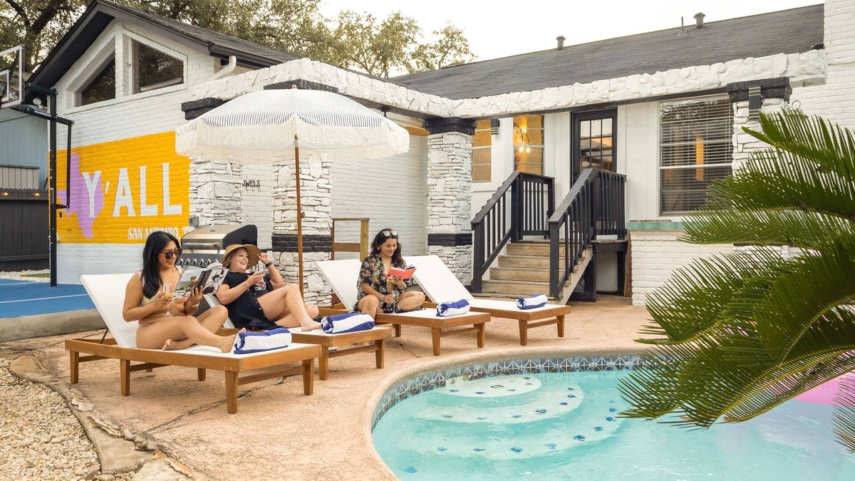 North Central Thousand Oaks House | Pool + Hot Tub + Firepit + Arcade + Movie Room + More