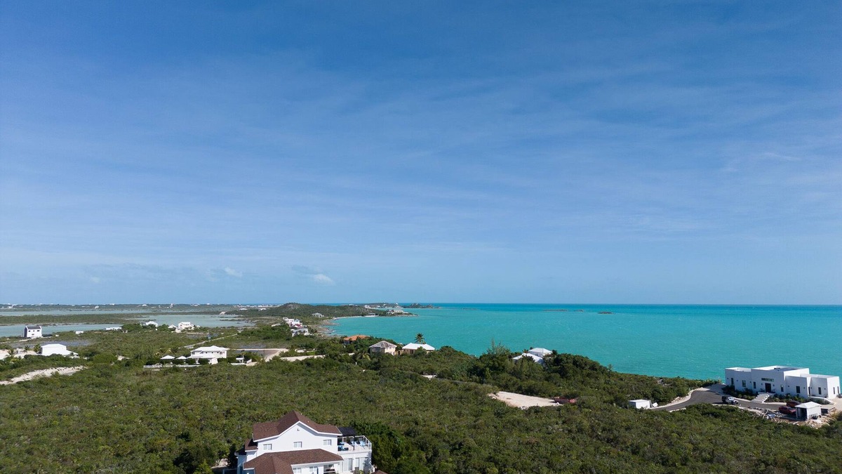 Venetian Road Settlement Apartment | Pool House - Brand New1 bedroom in a quiet residential area.