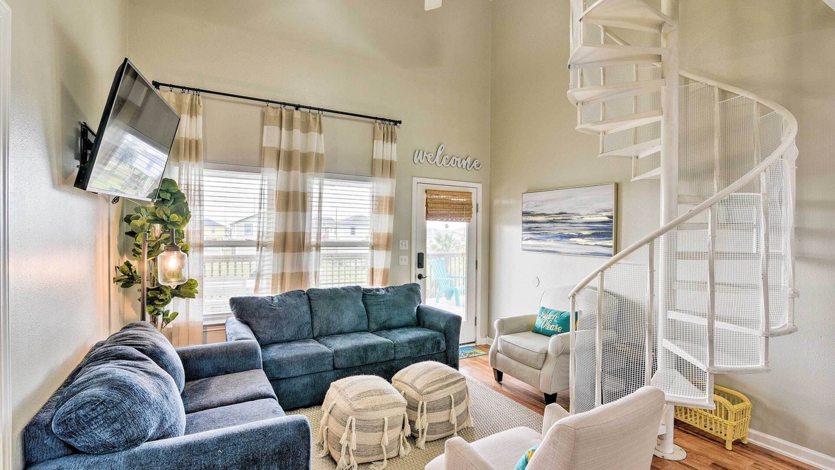 Terramar Beach House | Pool & Marina Access: Home in Terramar Beach!
