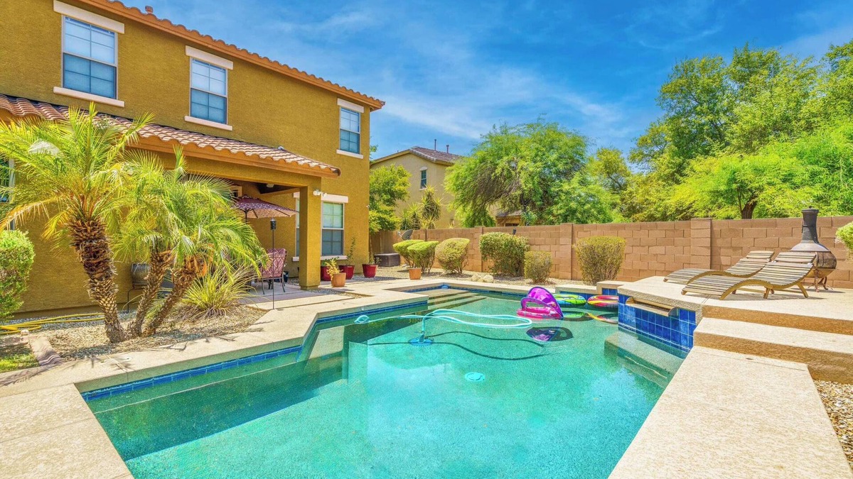 Palm Valley House | Pool, Movie Room, Games, Grill!