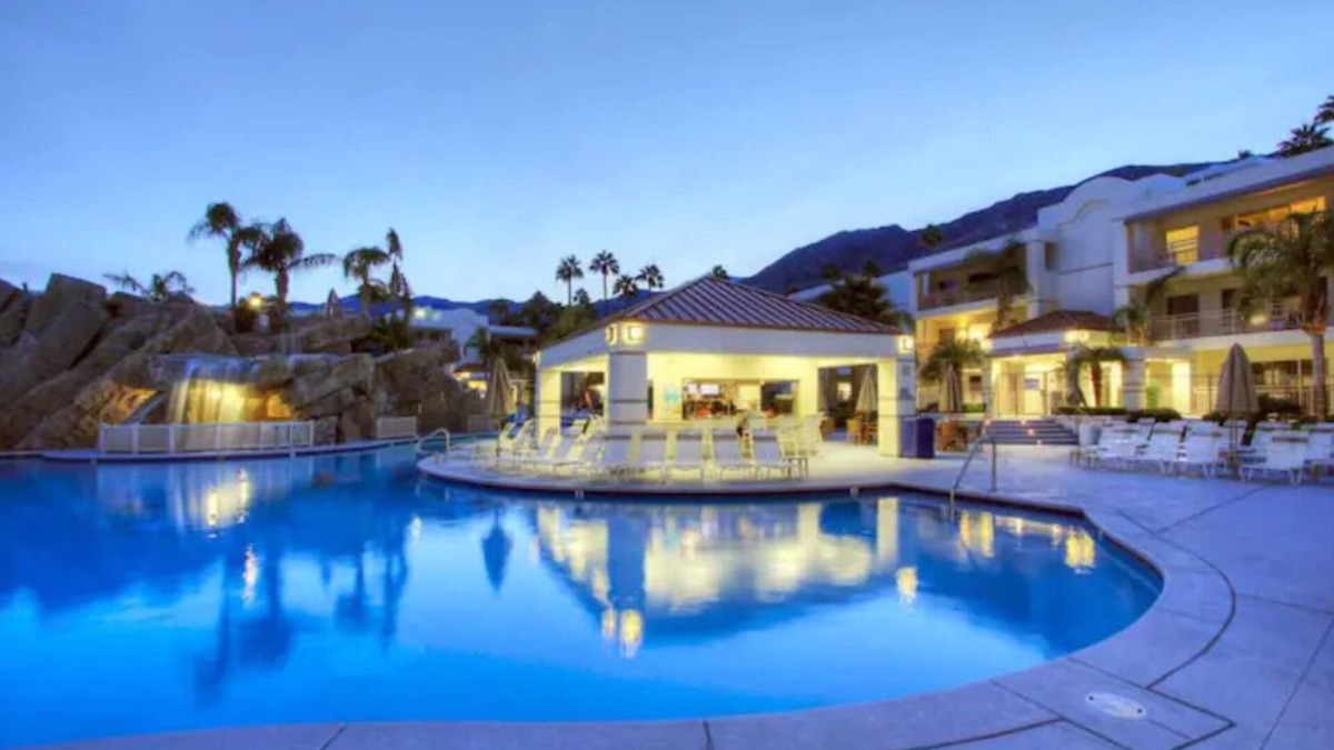 Canyon Corridor Condo | POOL PARADISE at Palm Canyon! 2BR/1BA w/Kitchen & Pool Bar!