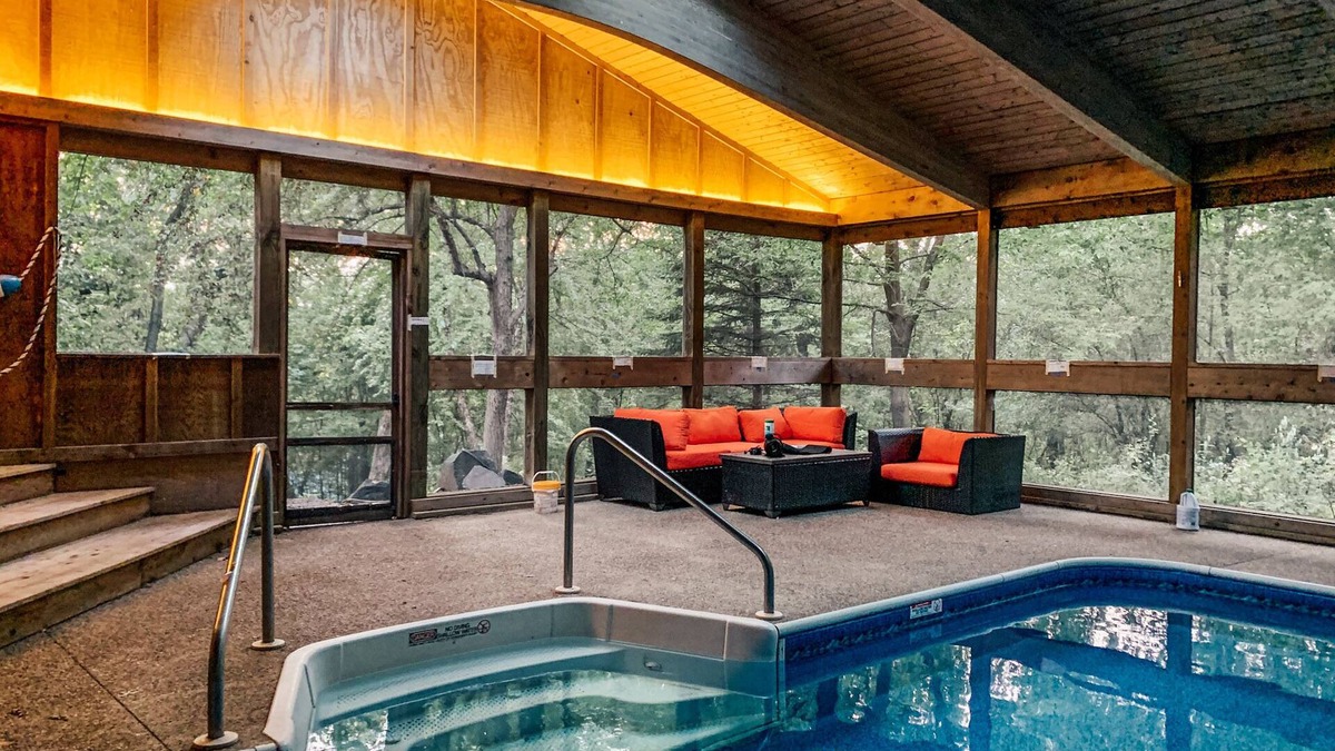 Woodbury House | ★Pool★Sauna ★7Beds 5Acres★Firepit