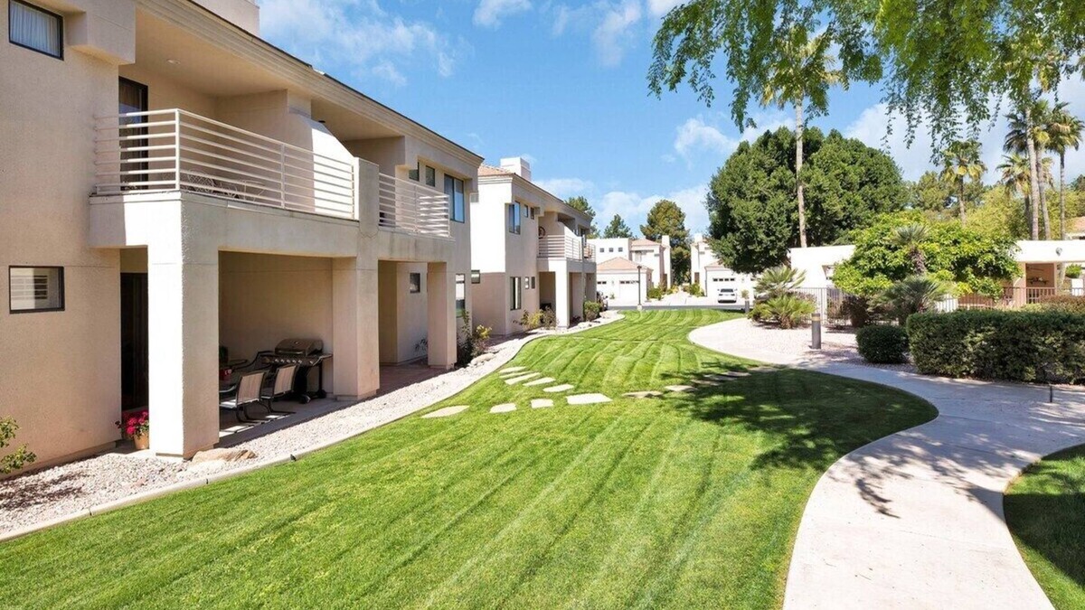 McCormick Ranch Condo | Pool Side, 1st Floor, Lake Subdivision, Walkable, Pet Friendly, Family Friendly