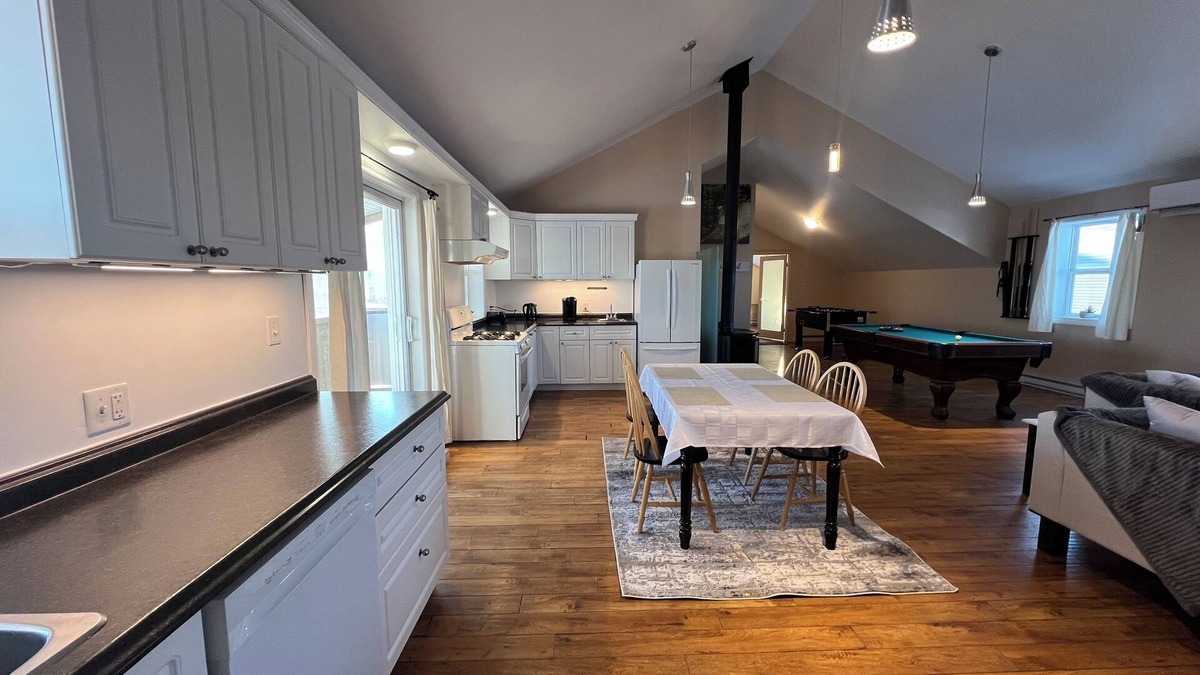 Fredericton Apartment | Pool Table, Foosball & Darts!