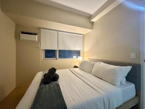 Barangay 29 Apartment | Pool View Cozy 1-Bedroom Unit Avida Aspira Tower 2