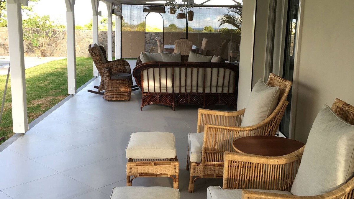 Mahebourg Villa | Pool Villa in Beau Vallon