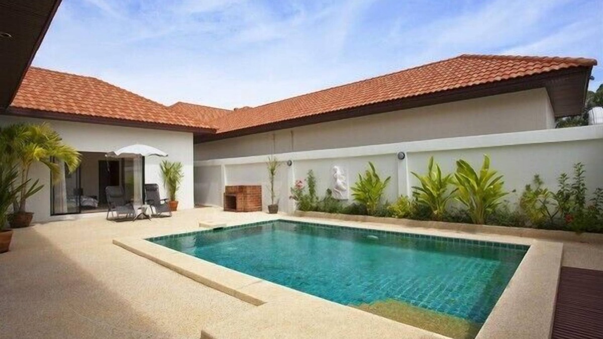 Pratumnak Hill Villa | Pool Villa Majestic insignia