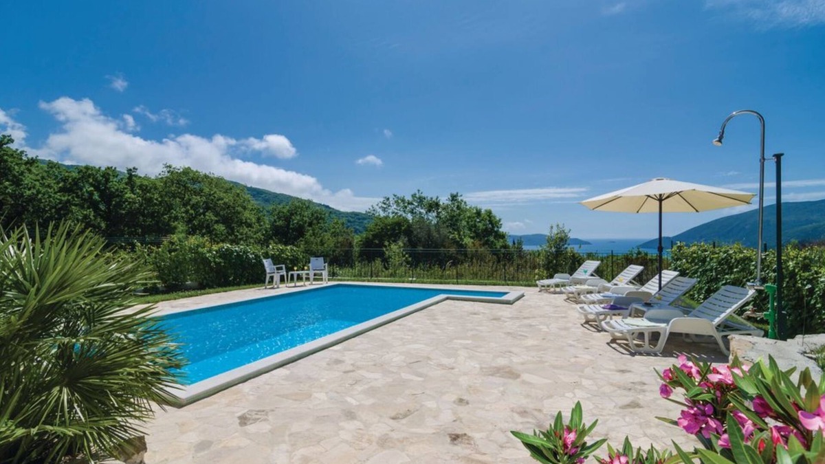 Mojdez Villa | Pool Villa Panorama Mojdež, Igalo, Montenegro
