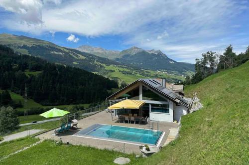 Tinzen Villa | Pool Villa Savognin