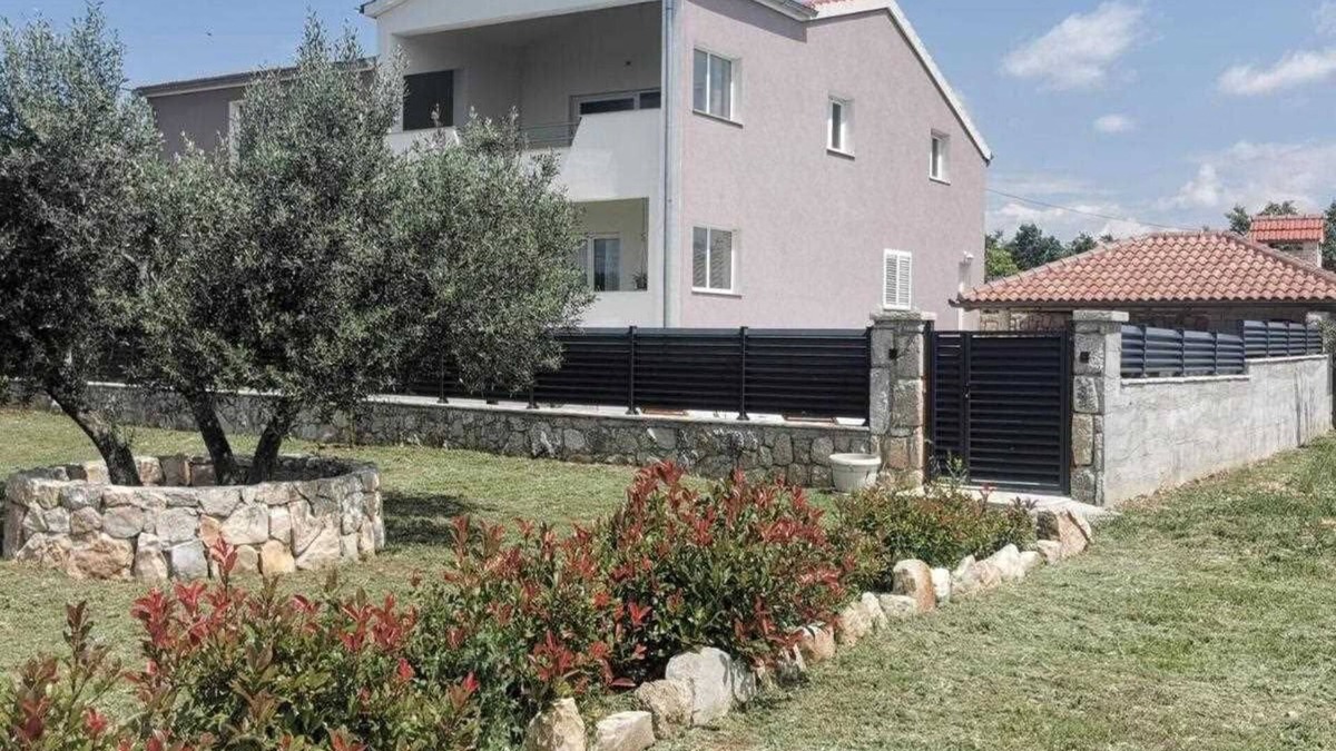 Oklaj Villa | Pool Villa Silence Near Krka National Park
