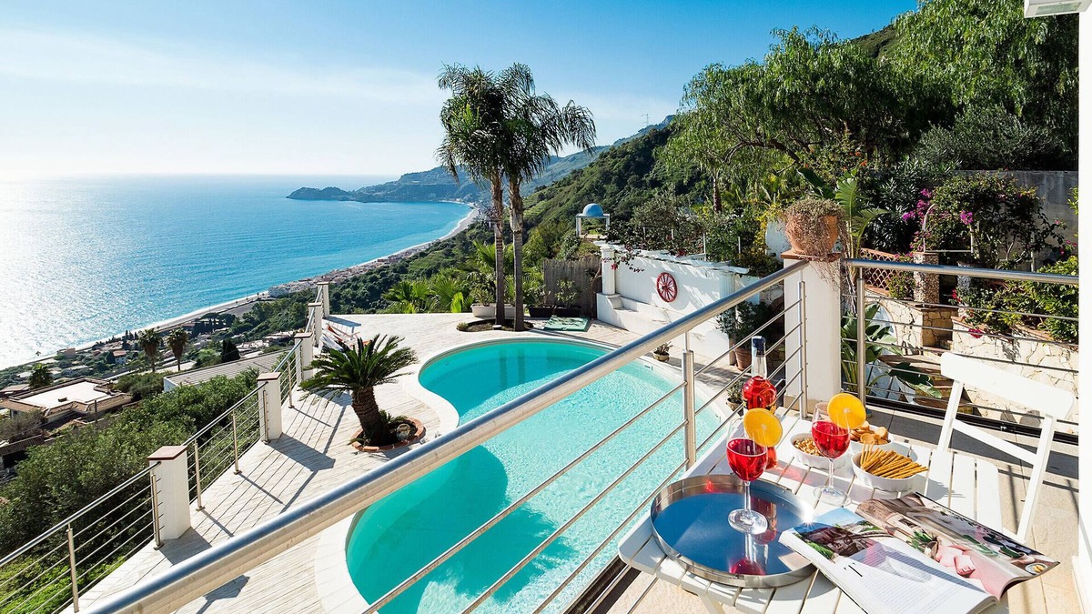 Letojanni Villa | Pool villa with sea view near Taormina, Sicily