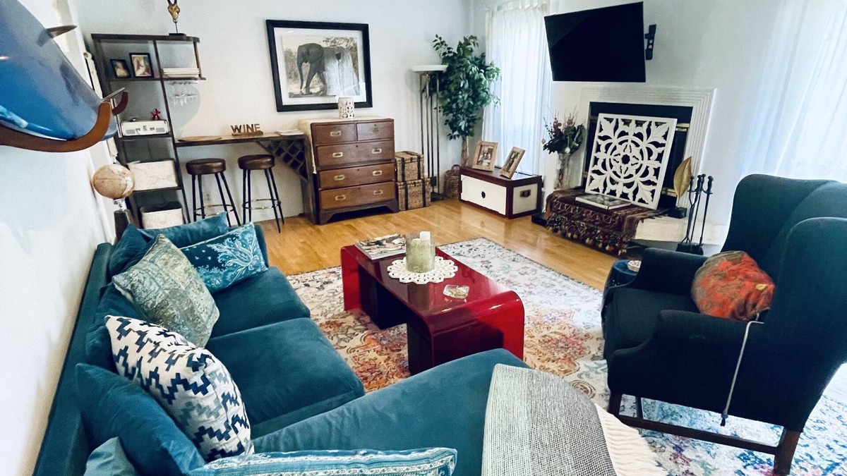 Southampton Condo | Pools tennis gym golf pickelball