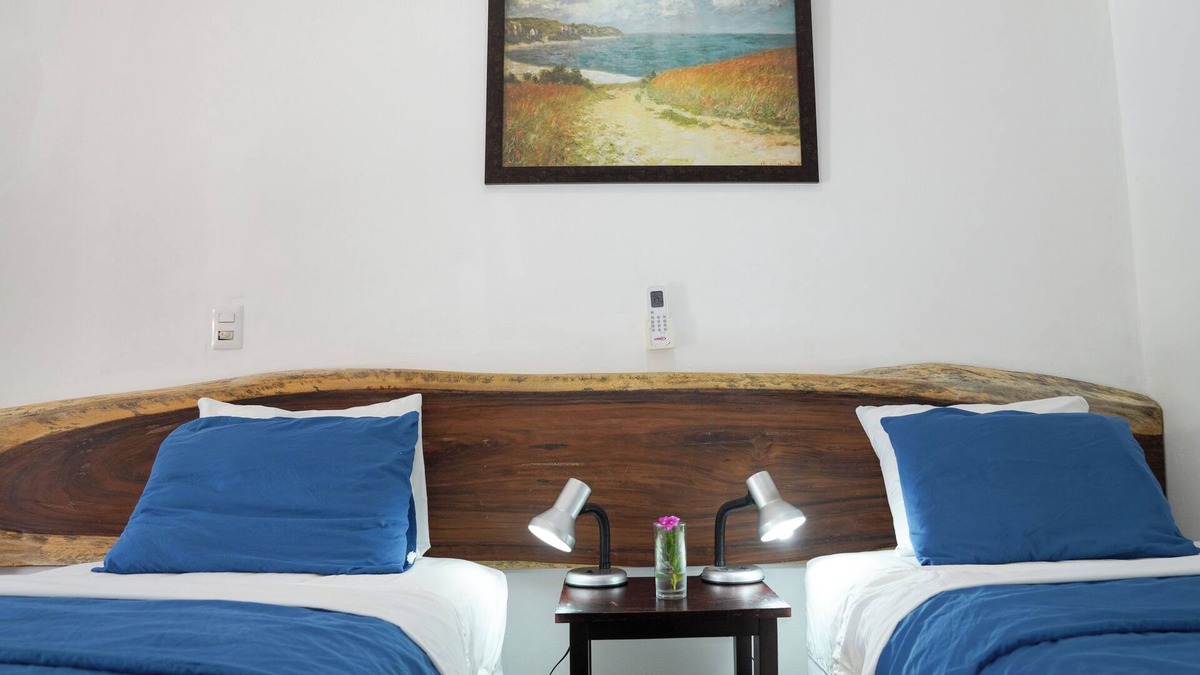 Playa Gigante Hotel | Poolside Family Room with 2 twin beds
