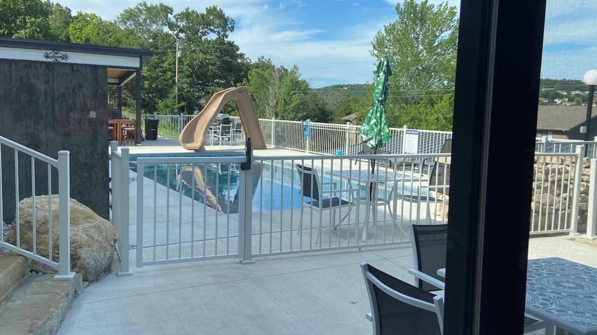 Indian Point Villa | Poolside King Villa-Hot Tub-Waterfalls-Game Room! Steps to Lake & 2 min. to SDC!