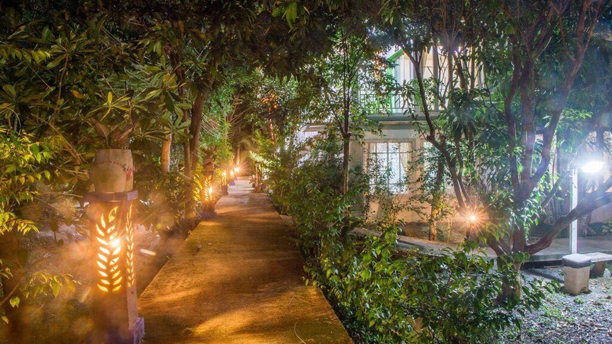 Sarika Hotel | Poomvarin Resort