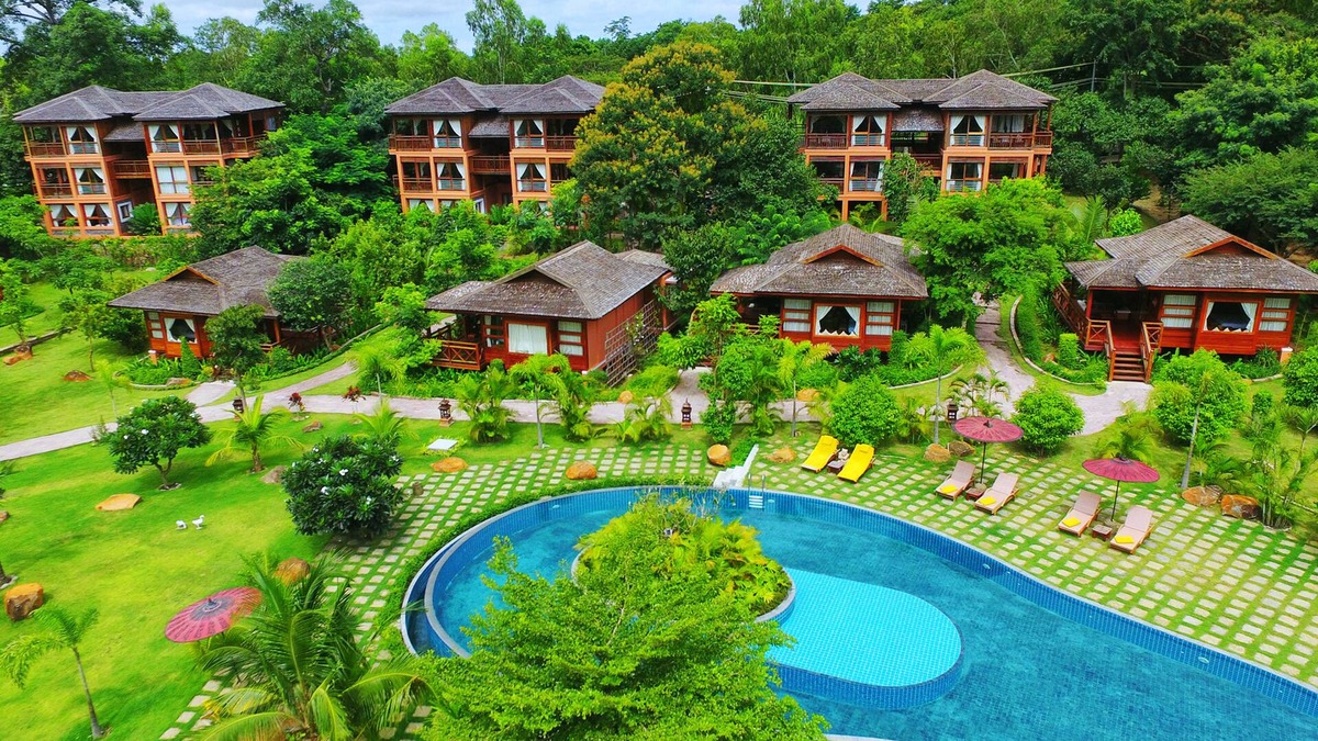 Popa Hotel | Popa Garden Resort