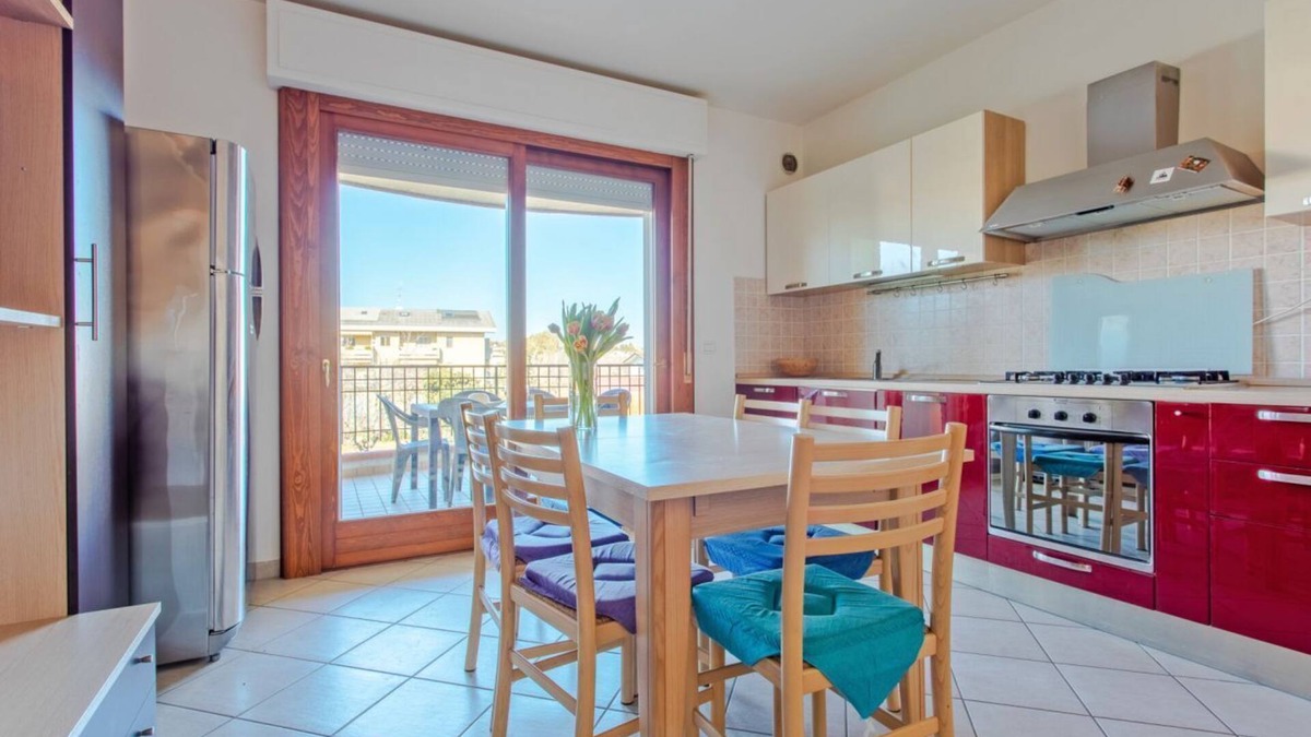 Giulianova Apartment | Poplar Grove - three-room apartment 150 mt from the sea