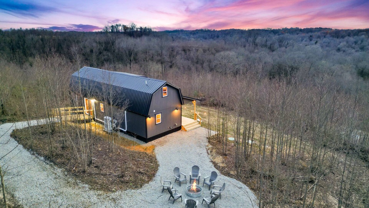 McArthur Cabin | Poplar Ridge | Hocking Hills