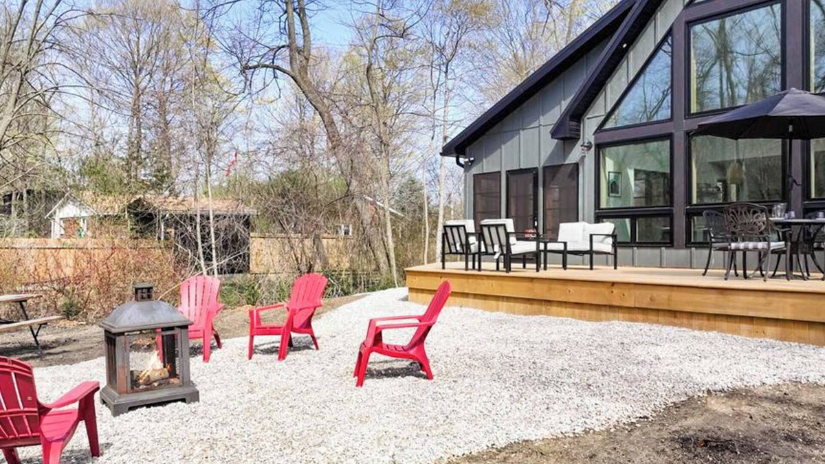 Bayfield Cottage | Poplar Woods, Surrounded by nature!