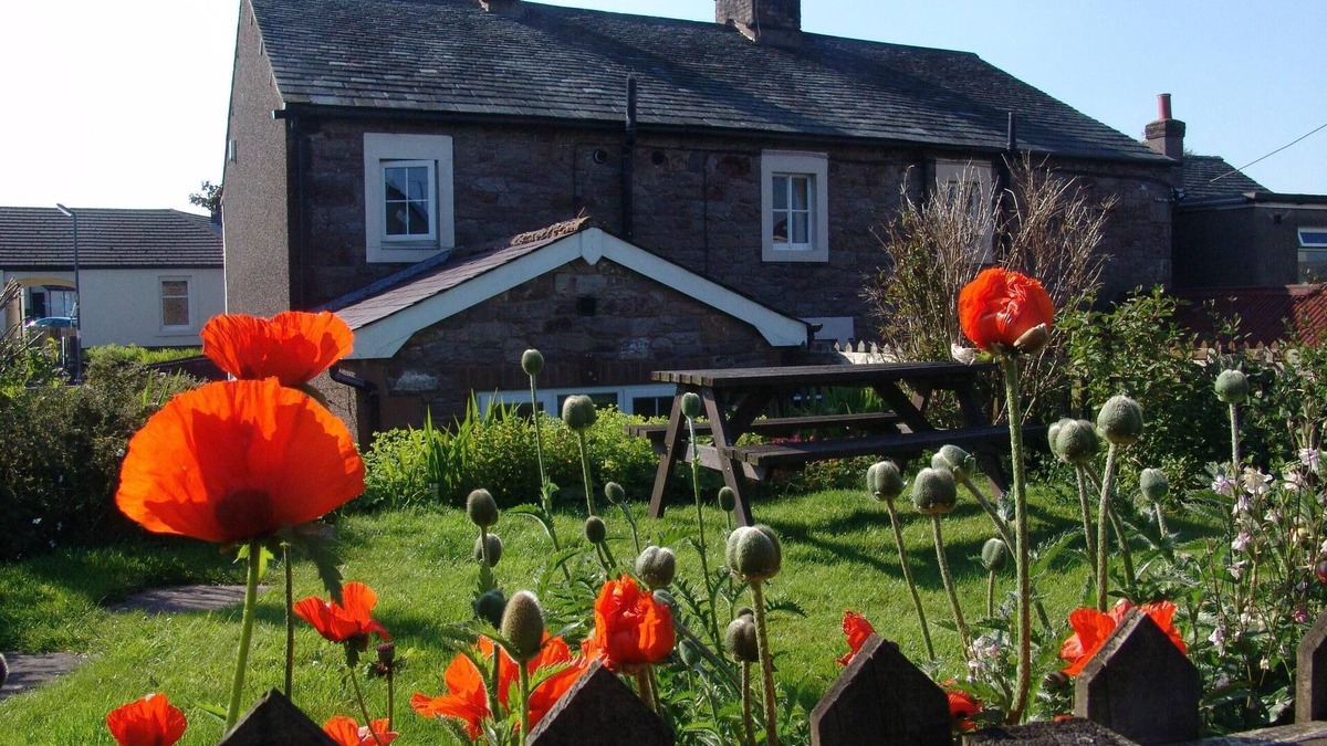 Wigton Cottage | Poppy Cottage, Cosy 19th Centry traditional cottage, 5 miles from Bassenthwaite