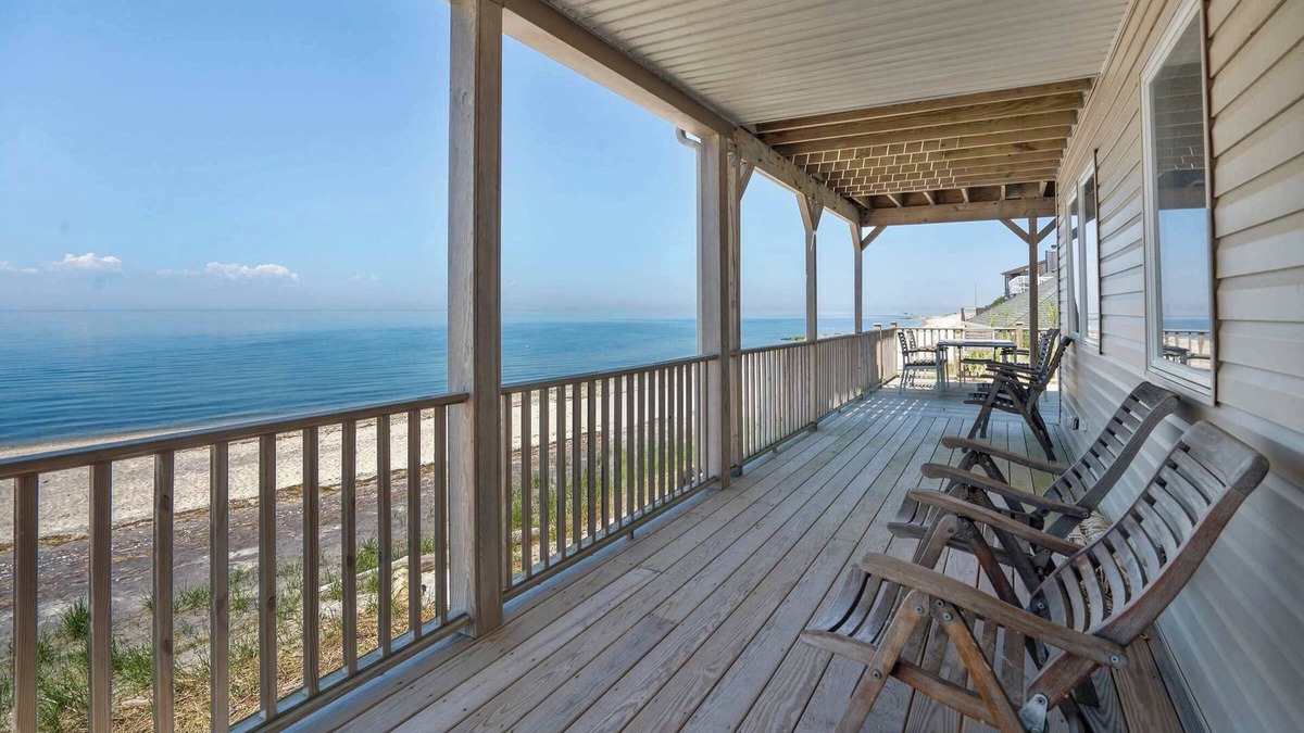 Wading River House | Poppys Private Beach Paradise: Wading River, North