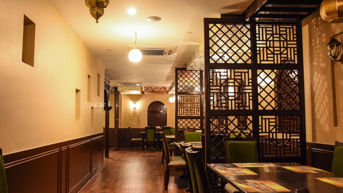 Uttukuli Hotel | Poppys Tower
