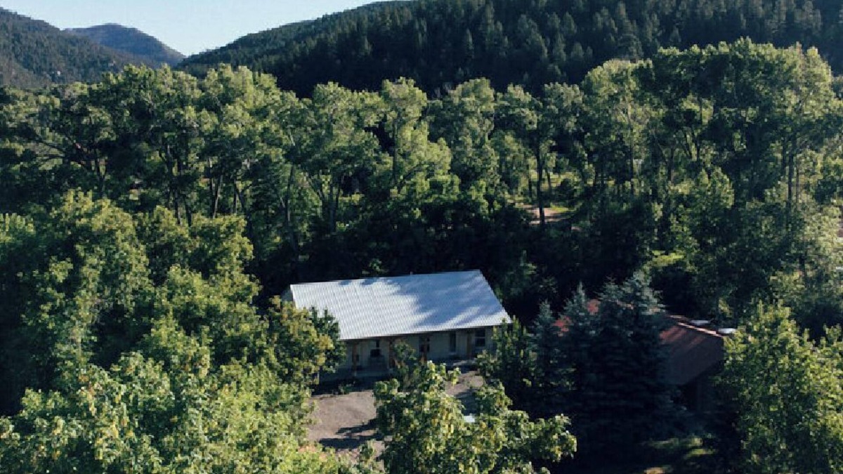 Canoncito Cabin | Porch House on the Pecos River at Field Trip NM