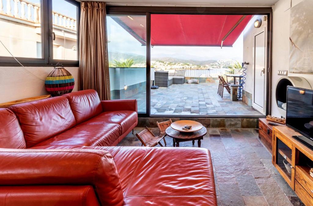 Llanca Apartment | Port de Llançà 32 - Dúplex en 1ª línea de playa