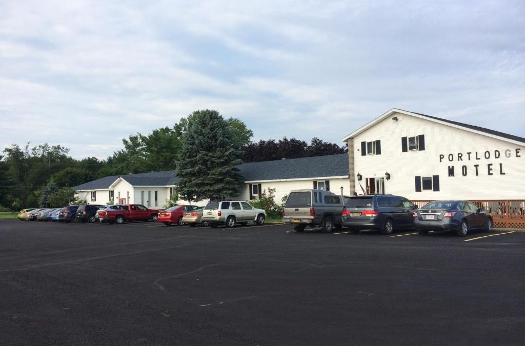 Port Ontario Hotel | Port Lodge Motel