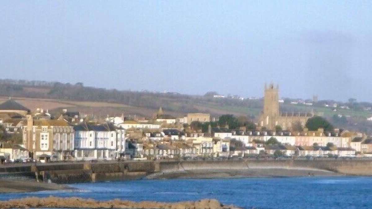 Newlyn House | Port View, Newlyn house with stunning views