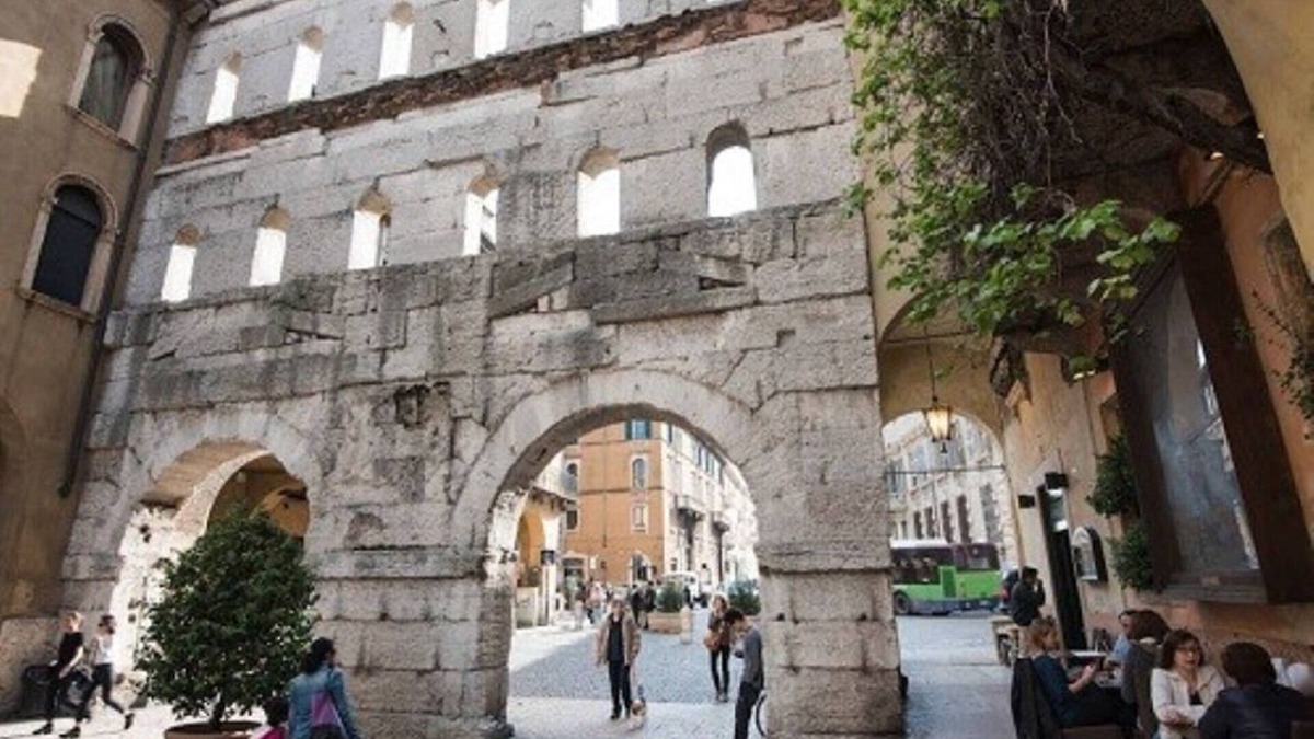 Verona City Centre Apartment | Porta Borsari Apartments - S (ID M0230911094)