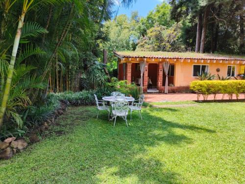 Valle de Atongo Ski Chalet | Portal Azahualco Bungalow close to the mountain