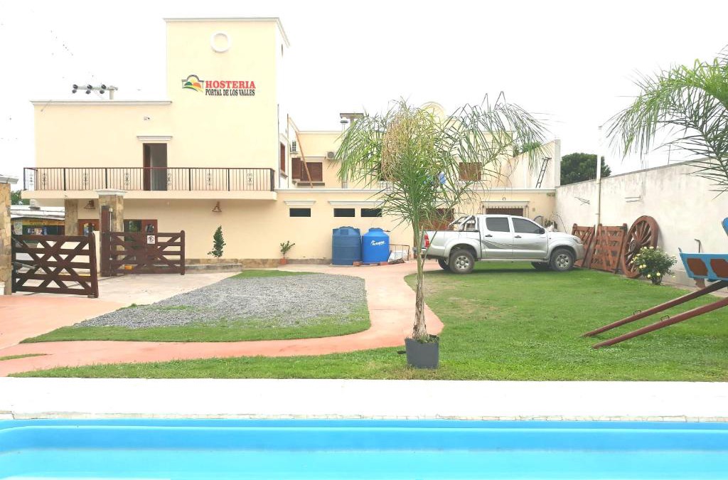 El Carril Hotel | Portal De Los Valles