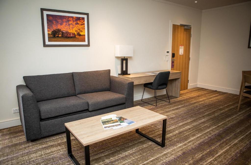 Plainland Hotel | Porter's Plainland Hotel