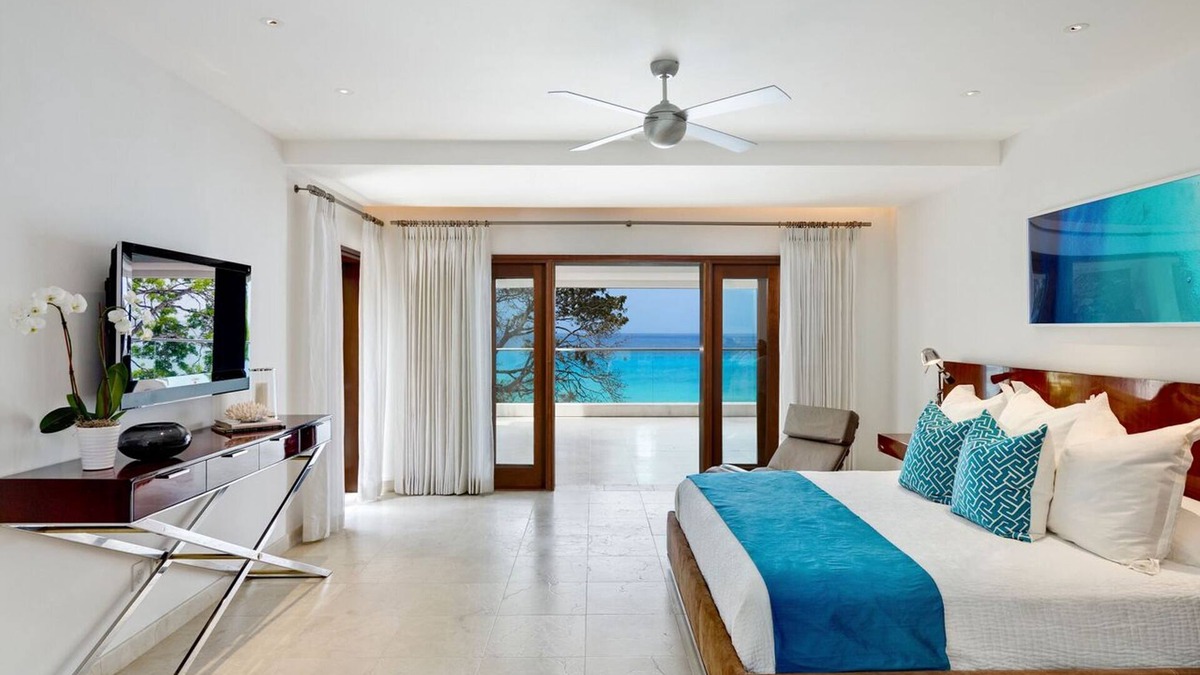 Prospect Apartment | Portico 1 in Saint James