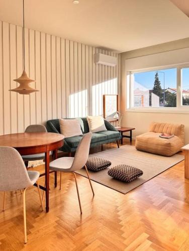 Aldoar Foz do Douro e Nevogilde Apartment | Porto Aldoar Boutique Flat Garden -Duarte