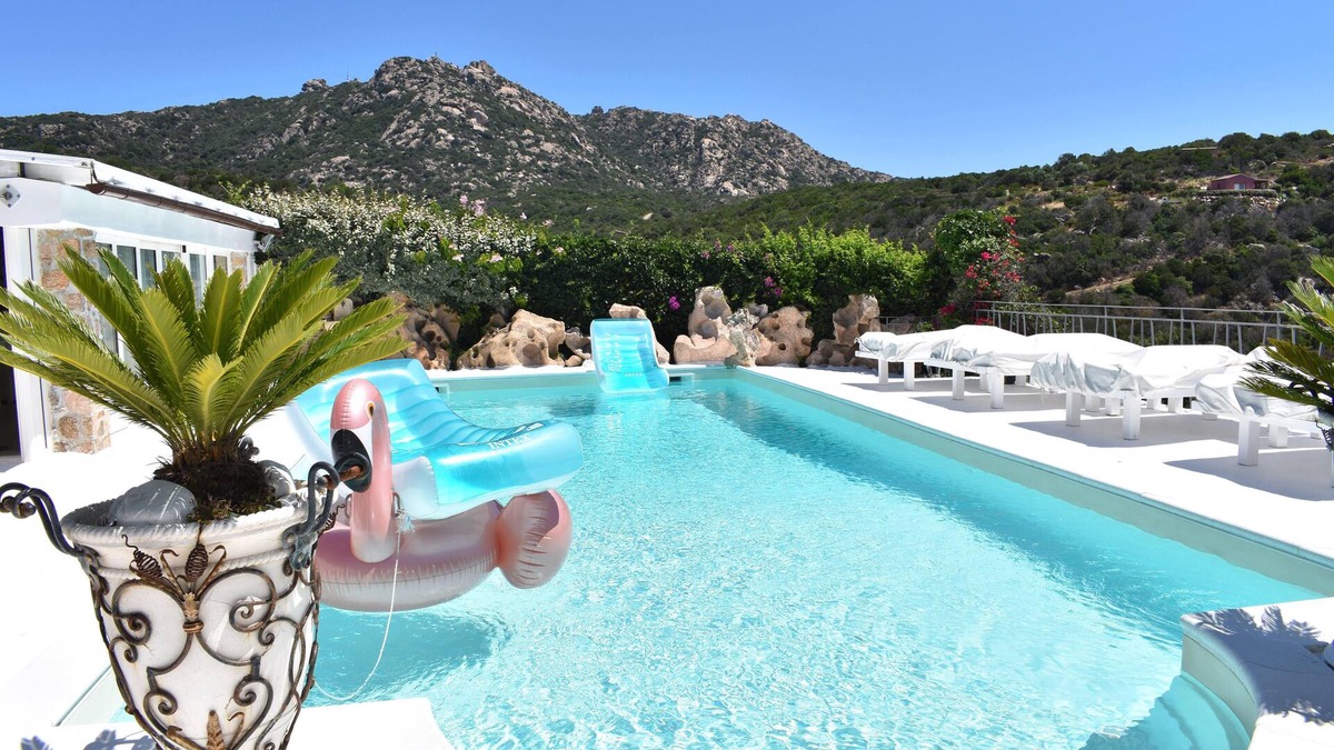 Abbiadori Villa | Porto Cervo Breathtaking views of the islands, splendid Villa Costa Smeralda
