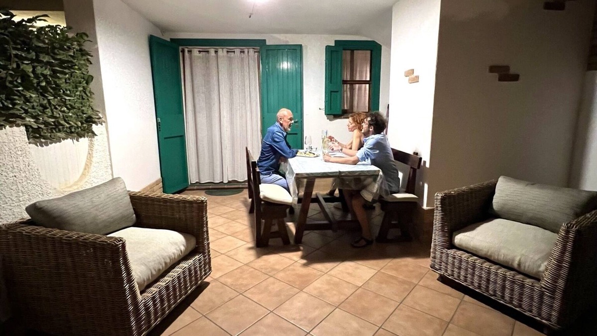 Sant'Anna Arresi Apartment | PORTO PINO: Porto Pinetto 100 meters Beach of the French