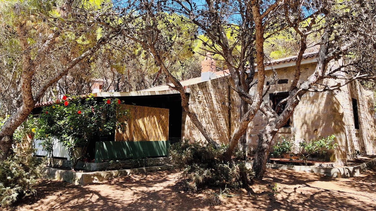 Porto Pino House | Porto Pino villa 30 meters from the beach