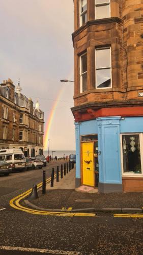 Portobello Apartment | Portobello Charming Seaside 3-BR Holiday Apartment