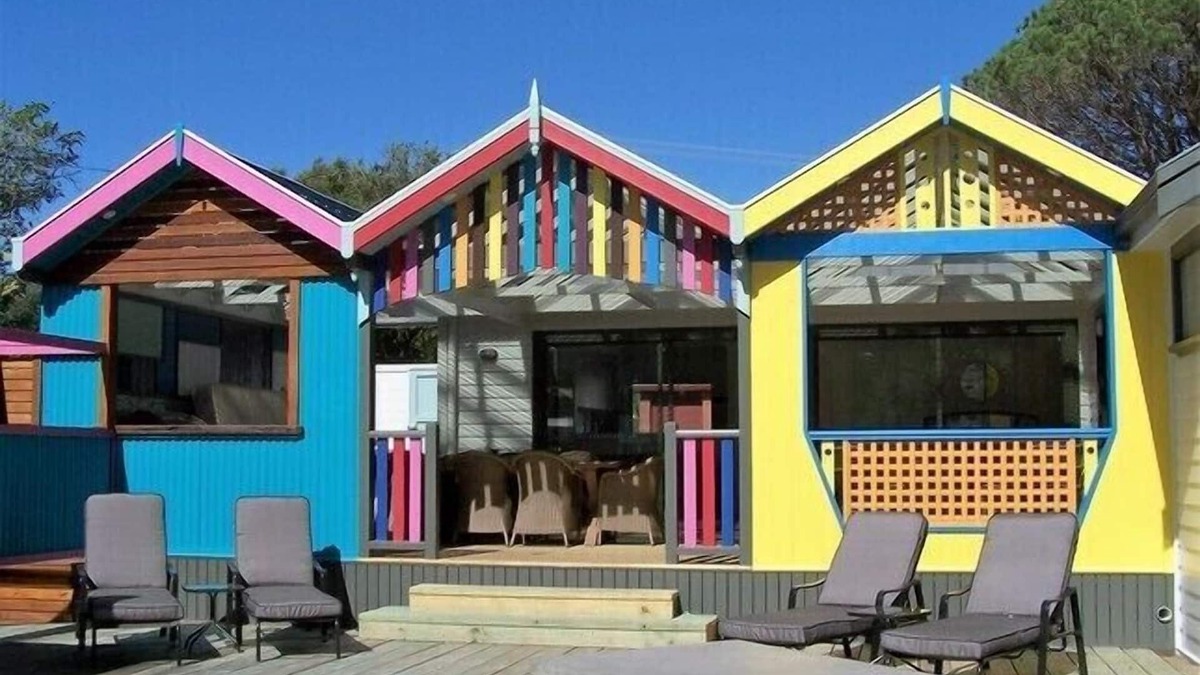 Culburra Beach House | PORTSEA - Garden oasis, fully secure for dogs