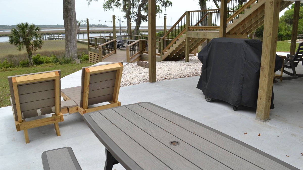 Sunbury Villa | Portside Cabin @ Sunbury Shipwatch
