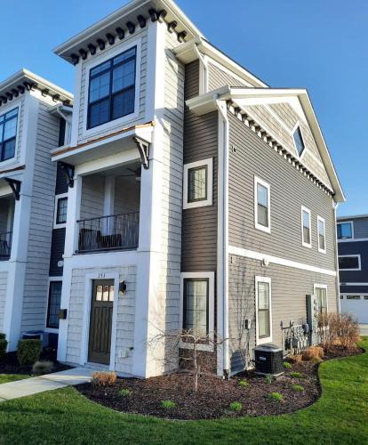 Grand Haven Apartment | Portside Condos #3 - Grand Haven